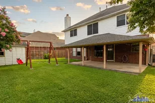 6310 Eldridge View Dr, Houston, TX 77083 - Photo 4