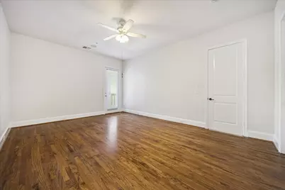 58 Briar Hollow Lane #203, Houston, TX 77027 - Photo 8