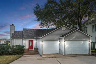 148 Clear Water Street W, Montgomery, TX 77356 - Photo 2