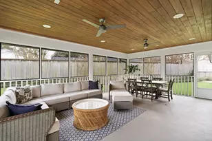 4902 Candleleaf Dr, Houston, TX 77018 - Photo 14