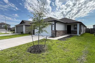 10526 Vinca Minor Ln, Houston, TX 77016 - Photo 1