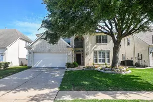 13138 Haven Falls Ln, Sugar Land, TX 77478 - Photo 2