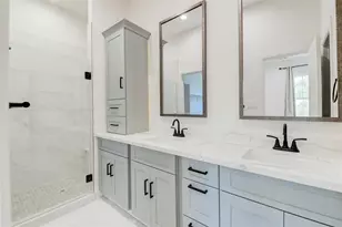 5310 Denmark St, Houston, TX 77028 - Photo 12