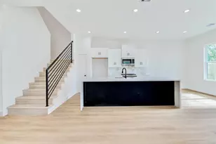 5310 Denmark St, Houston, TX 77028 - Photo 4