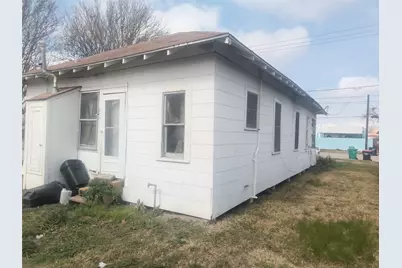 223 W Gulf Street, Baytown, TX 77520 - Photo 4