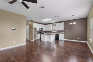21131 Molasses Meadow Ln, Tomball, TX 77375 - Photo 10