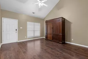 21131 Molasses Meadow Ln, Tomball, TX 77375 - Photo 6