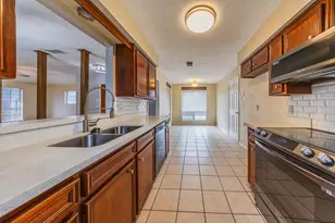 1221 Kitty St, Deer Park, TX 77536 - Photo 10