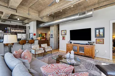 204 Travis Street #4E, Houston, TX 77002 - Photo 6