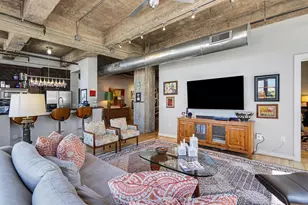 204 Travis St, Houston, TX 77002 - Photo 6