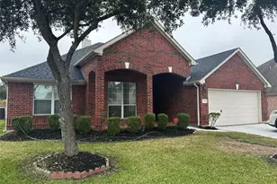 11402 Softbreeze Ct, Pearland, TX 77584 - Photo 1