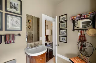 202 25th St, Galveston, TX 77550 - Photo 32