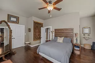 202 25th St, Galveston, TX 77550 - Photo 22