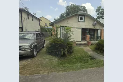 821 E 38th Street, Houston, TX 77022 - Photo 2