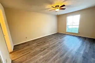 17401 Red Oak Dr, Houston, TX 77090 - Photo 14