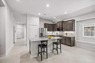 23601 Zinfandel Dr, Alvin, TX 77511 - Photo 12