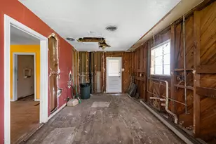6234 Jefferson St, Houston, TX 77023 - Photo 14