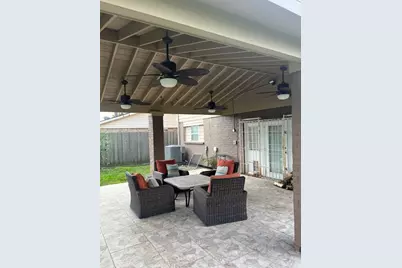 8606 Carriage Creek Drive, Houston, TX 77064 - Photo 4