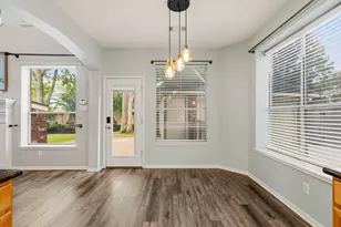 8310 Big Bend Dr, Sugar Land, TX 77479 - Photo 20