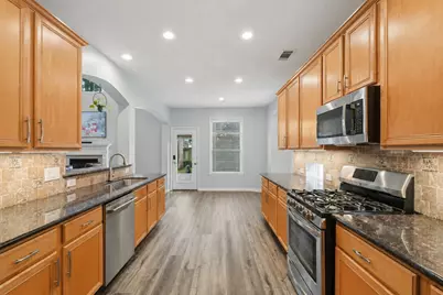 8310 Big Bend Drive, Sugar Land, TX 77479 - Photo 16
