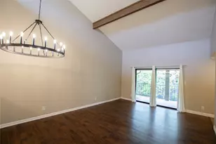 8615 Putnam Dr, Austin, TX 78757 - Photo 8