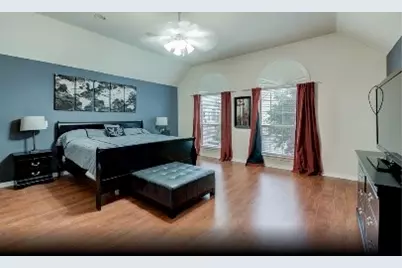 6439 W Linpar Court, Houston, TX 77040 - Photo 12