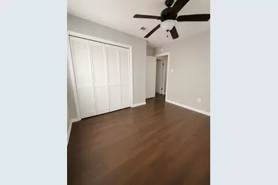 2042 Bridge Cross Lane, Houston, TX 77067 - Photo 20