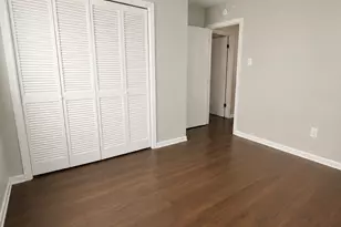 2042 Bridge Cross Ln, Houston, TX 77067 - Photo 20