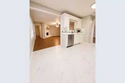 2042 Bridge Cross Lane, Houston, TX 77067 - Photo 10