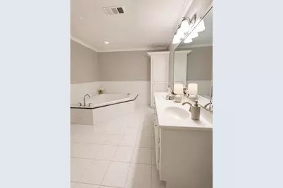2042 Bridge Cross Lane, Houston, TX 77067 - Photo 18