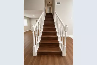 2042 Bridge Cross Lane, Houston, TX 77067 - Photo 4