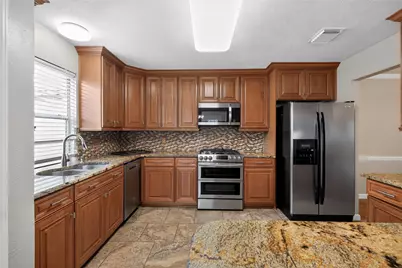 11410 Brook Meadow Drive, Houston, TX 77089 - Photo 6