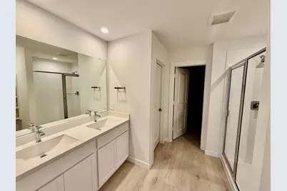 5122 Sunset Oaks Drive, Arcola, TX 77545 - Photo 10