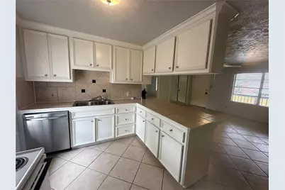 613 Pacific Street #3, Houston, TX 77006 - Photo 8