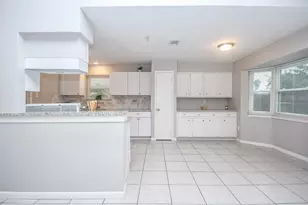 11839 Blair Meadow Dr, Meadows Place, TX 77477 - Photo 10