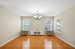 10038 Victoria Chase Ln, Houston, TX 77075 - Photo 6