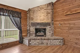 10406 Rocky Hollow Rd, La Porte, TX 77571 - Photo 8