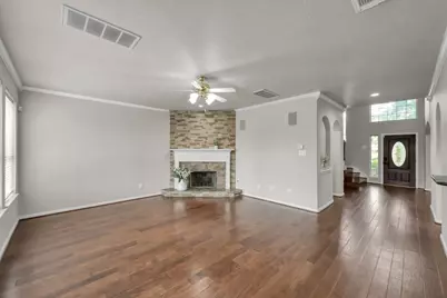 7 Ashworth Court, The Woodlands, TX 77385 - Photo 10