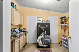 5912 Mesquite Dr, Orange, TX 77632 - Photo 14