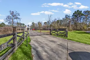 5912 Mesquite Dr, Orange, TX 77632 - Photo 2