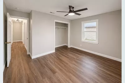 1705 E Martha Lane, Pasadena, TX 77502 - Photo 8