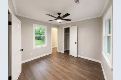 1705 E Martha Lane, Pasadena, TX 77502 - Photo 6