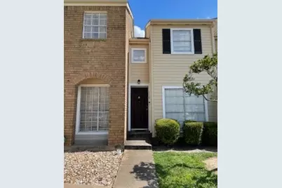 2002 Gentryside Drive #110, Houston, TX 77077 - Photo 1
