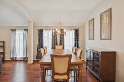 183 N Millport Circle, The Woodlands, TX 77382 - Photo 4