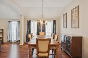 183 N Millport Cir, The Woodlands, TX 77382 - Photo 4