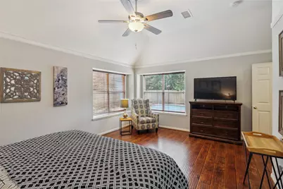 183 N Millport Circle, The Woodlands, TX 77382 - Photo 14