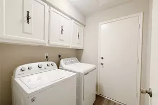 13 N Deerfoot Cir, The Woodlands, TX 77380 - Photo 20