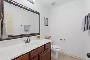 31 W Canyon Wren Circle Circle, The Woodlands, TX 77389 - Photo 38