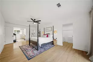 8052 Perry Ln, College Station, TX 77845 - Photo 10