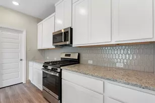 7718 Primrose Myrtle Ln, Cypress, TX 77433 - Photo 2